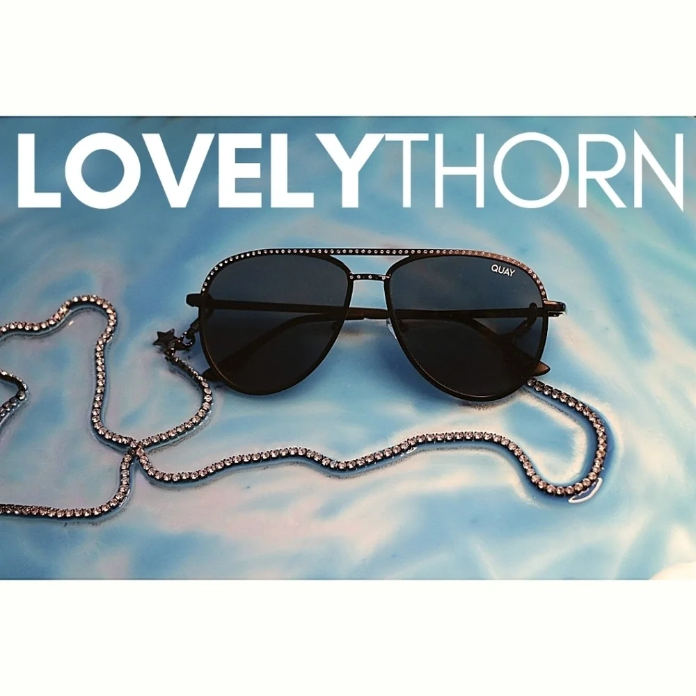 QUAY // ltd ed lizzo luxe rhinestone aviators matte black frame smoke lenses